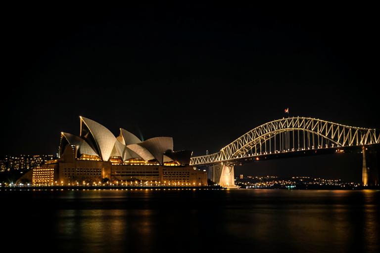 SYDNEY skyline at night